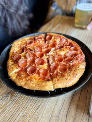 Pepperoni Pizza small 10" ($18)