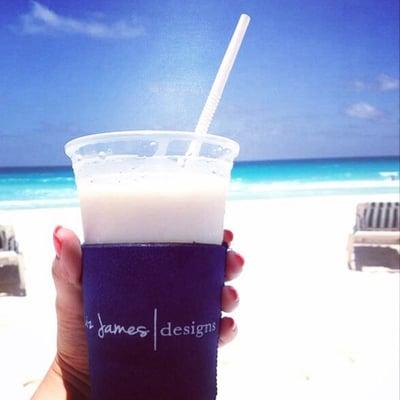 Liz James koozie on vacay!