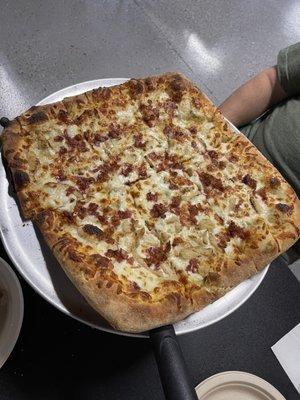 Chicken bacon ranch square pizza