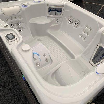 NEW for 2019 this 4 person 2 Lounge Seat TRIUMPH from Hot Spring Spas