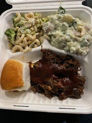 Brisket BBQ, potato salad, max salad, Hawaiian bun