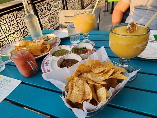 Margaritas, chips, and salsa