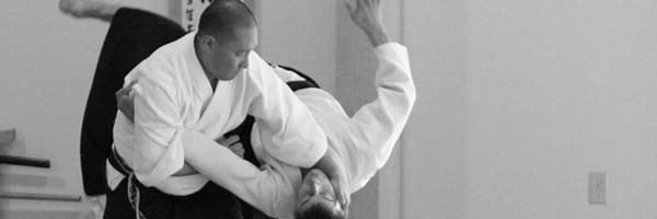 Sensei Sato demonstrating in Greece.