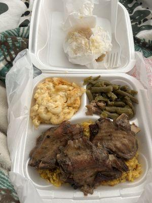 Green beans, Mac and cheese, yellow rice, turkey wings.