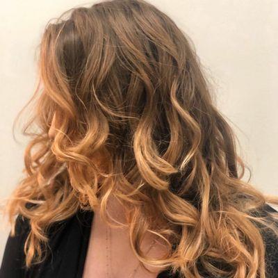 Beautiful lived-in low-maintenance beachy brunette balayage by L'Oreal Professional international artist Sebastian Langman-Kirtley