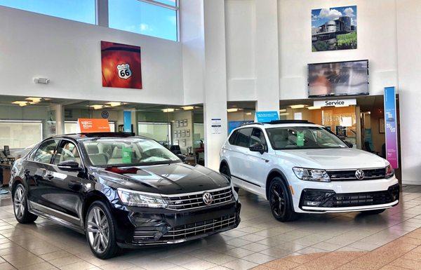 Interior VW WPB Showroom