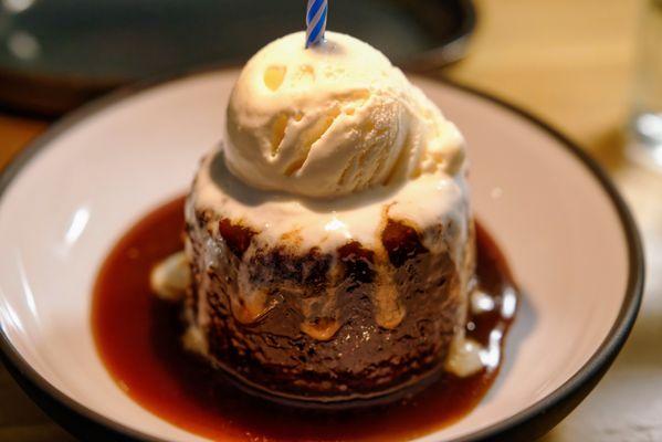 Sticky toffee pudding