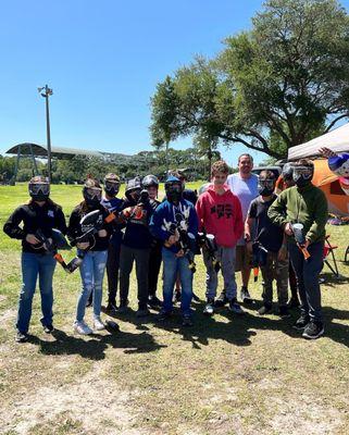 Kids ready to Paintball!