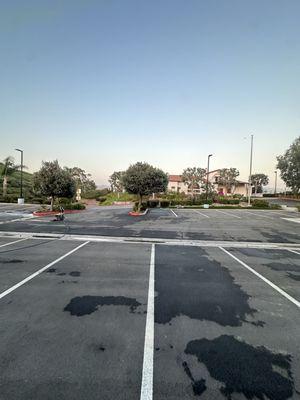 Commercial Parking Lot Cleaning (San Clemente, CA)