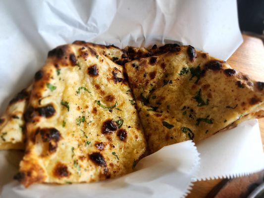 Garlic naan