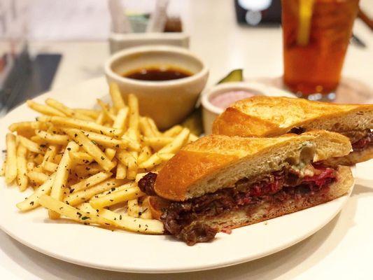 French Dip Sandwich with Fries