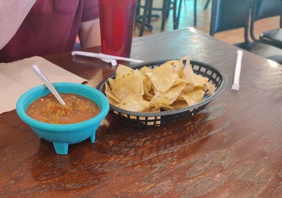 chips and salsa, free!