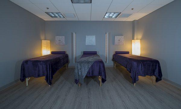 Our community acupuncture room.