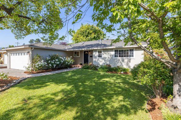 1816 Appletree, Mountain View