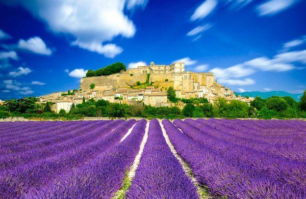 Le Beau Voyage-Provence, France