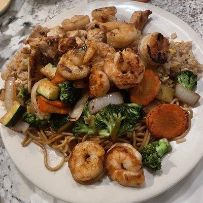 Combination Chicken and Shrimp Hibachi (with fried rice, noodles, veggies and shrimp appetizer)