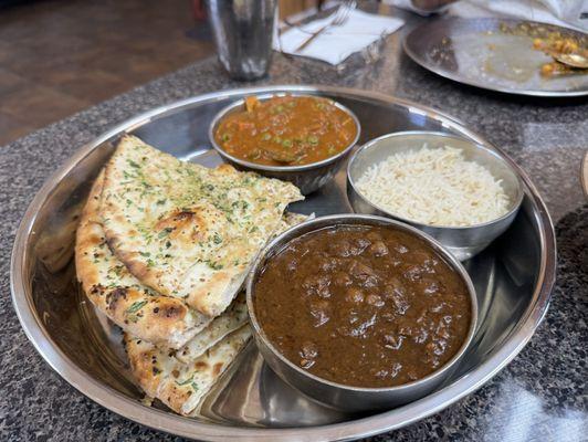 Choole garlic naan