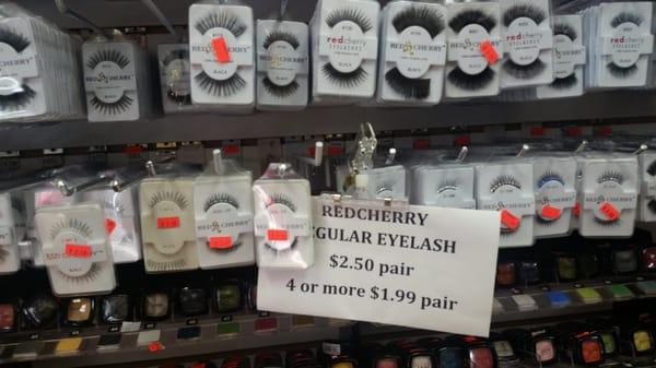 Cheap eye lashes!!!