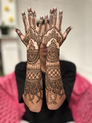 Love Aum Henna Creation and Threading