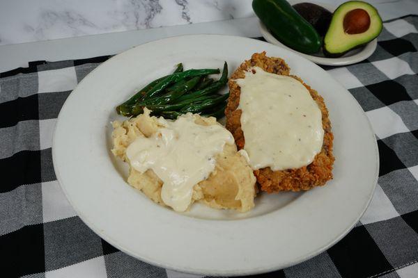 Chicken Fried Steak W/Mashed Potatoes & Veggies