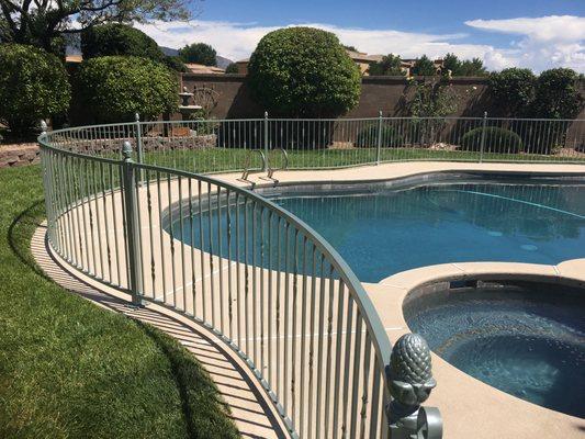 Swimming pool railing