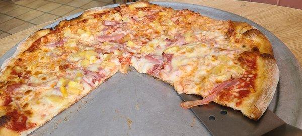 Hawaiian pizza