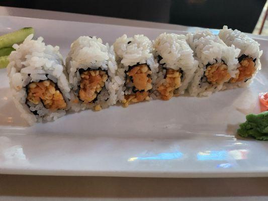 Spicy salmon roll