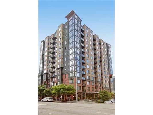 Ashley sold a beautiful 1 bedroom condo, with views of the Space Needle and the sound, at Avenue One Condominiums