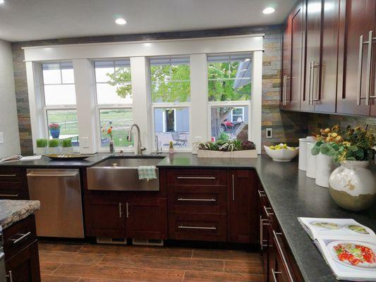 This a full kitchen remodel we did for a customer that was putting their house on the Market