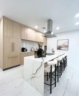 Modern kitchen remodeling in studio city.