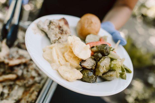 Delicious meal plate (chicken, potatoes, veggies and Brussels sprouts)