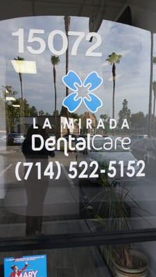 La Mirada Dental Care