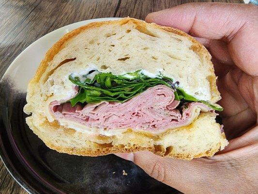 Roast beef sandwich