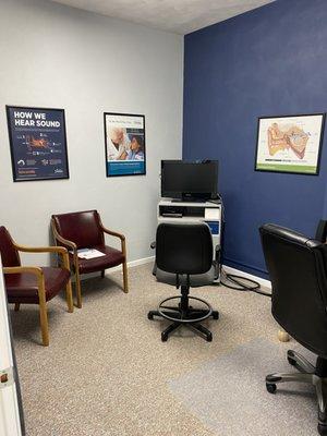 Hearing aid programing room