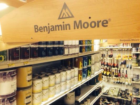 Large Benjamin Moore Selection