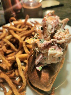 Lobster roll