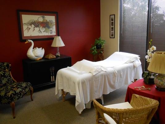 Valley Acupuncture is located near Campbell, CA - Relaxing acupuncture treatments in a beautiful environment.