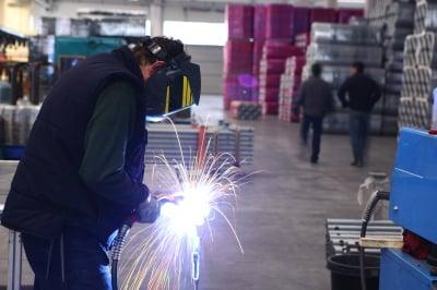 Welding repairs on aluminum stainless and mild steel