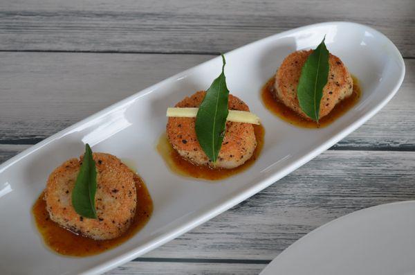 Seared Scallops
 
 #indian #indianfood #Masala #freshfood