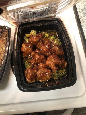 D1. General Tso's Chicken Quart