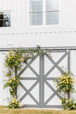 We just love this stunning backdrop for a ceremony at Pine Hollow Farms.