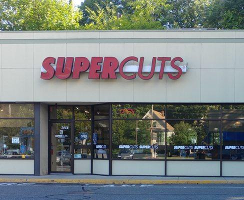 Supercuts in Newton MA