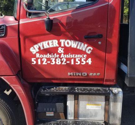 The unprofessional towing company