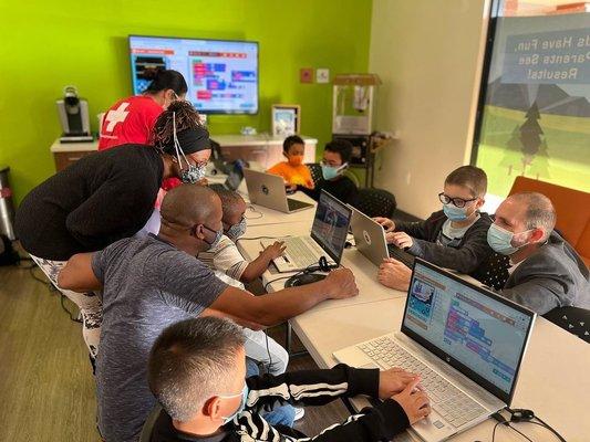 Great camps on Veterans DayDrones Robotics Code your own Arcade