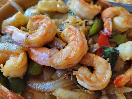 Shrimp pad thai