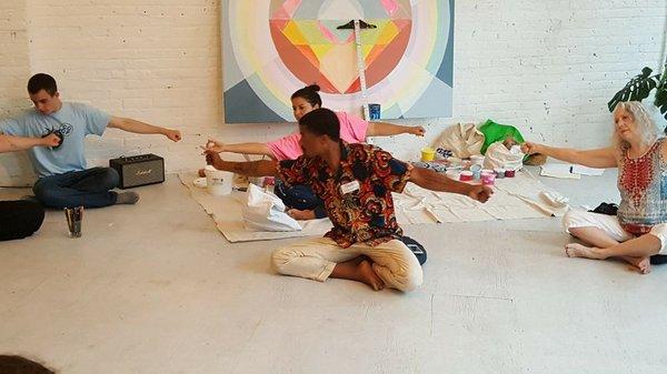 Our Practioner Taganyahu Swaby teaching a group Qi Gong class