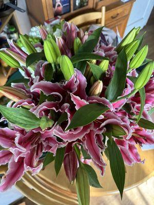 Stargazer Lily / Lillies bouquet