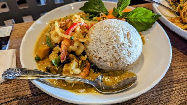 Pumpkin Curry Shrimp