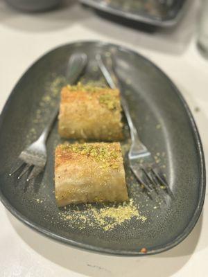 Best baklava I've had in a long time! It was soft and covered in pistachio. The pronounced cardamom flavor was a delight!