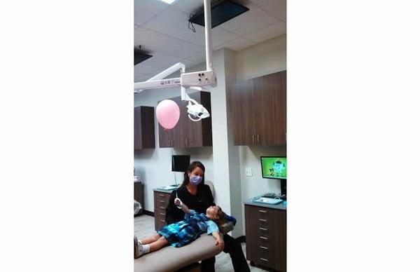 kids dental check-up